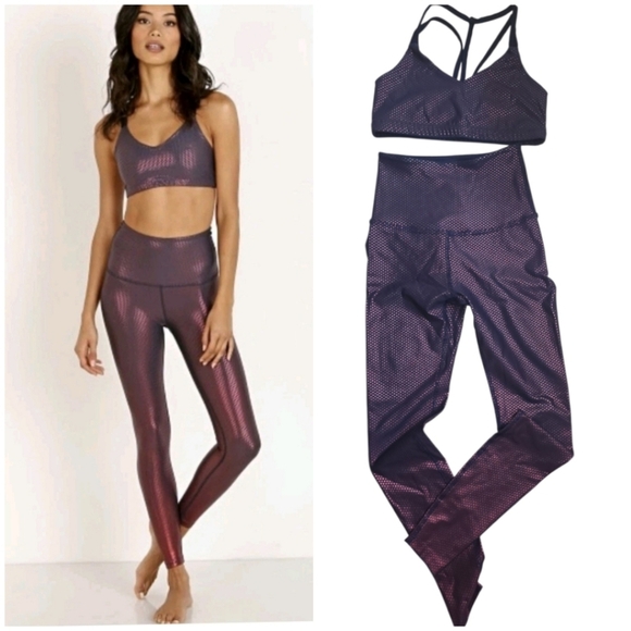 Beyond Yoga Spot On Dotted Leggings And Bra Set XS/Sm Athletic Yoga Blue Purple - Picture 1 of 7